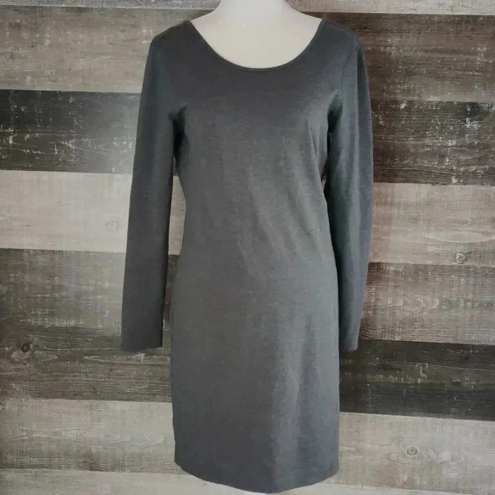 ATHLETA pointe knit athleisure dress - Picture 5 of 8